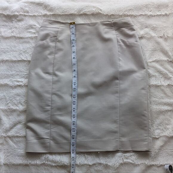 H&M beige cotton blend pencil skirt lined size 8 B1 - Picture 3 of 9